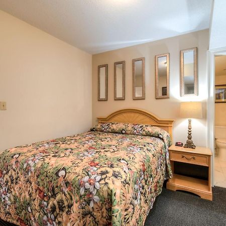 Kingfisher Inn Garden City 외부 사진
